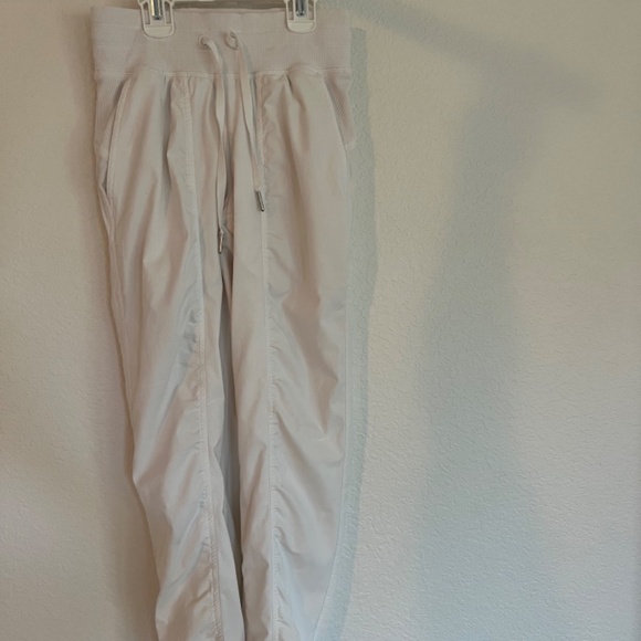 Lululemon Dance Studio Mid-Rise Jogger *Full Length (Size 0) - Picture 6 of 11